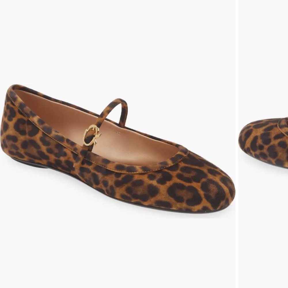 Adjustable mary-jane strap with buckle closure
Leather upper,  Made in Italy